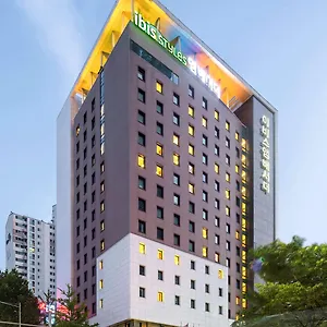 Hotel Ibis Styles Ambassador Gangnam ***